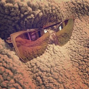 Diff Rose Gold Sunglasses Becky style